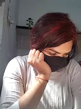 Snapshot of illay_love chatting on 02-07-26, 07:01 illay love online show from 02-07-26, 07:01