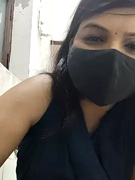 Snapshot of illay_love chatting on 02-08-26, 07:17 illay love online show from 02-08-26, 07:17