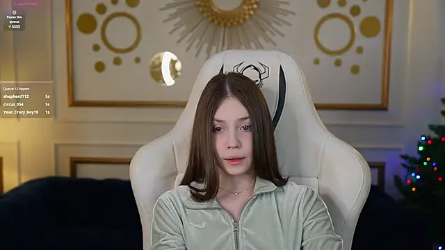 Beatrice 054 online show from 01-15-25, 06:29