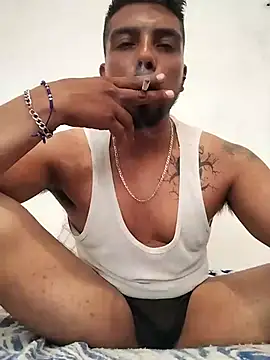 alfredyy55 online show from 09-28-25, 03:50