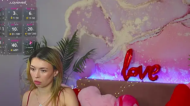 MayaRayy online show from 02-10-26, 03:27