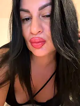 Snapshot of Helena7077 chatting on 09-27-25, 10:37 Helena7077 online show from 09-27-25, 10:37