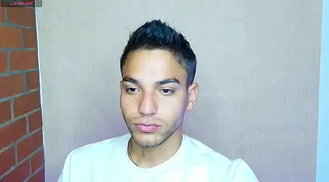 Leandro valenzuela online show from 02-28-25, 12:43