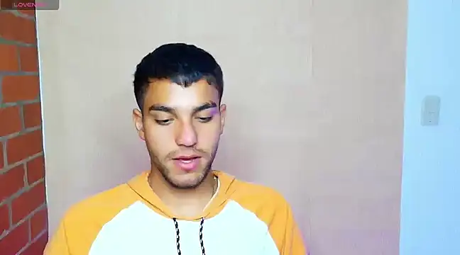 Leandro valenzuela online show from 03-04-25, 03:44