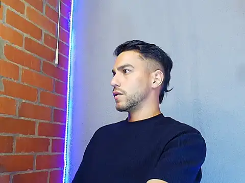 Leandro valenzuela online show from 10-15-25, 09:48