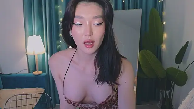 AudreyMell online show from 02-06-25, 06:13