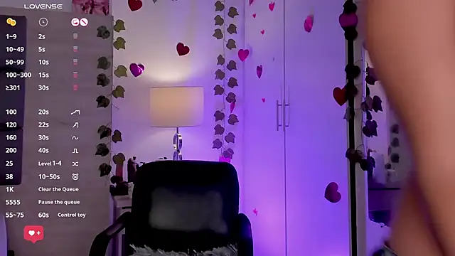 BonnieAnderson  online show from 02-06-25, 08:02