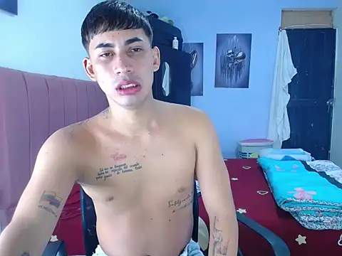 Snapshot of boy_latino_sex chatting on 09-16-25, 05:52 boy latino sex online show from 09-16-25, 05:52