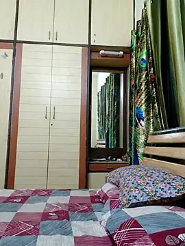 Ratna-777 online show from 01-30-25, 07:48