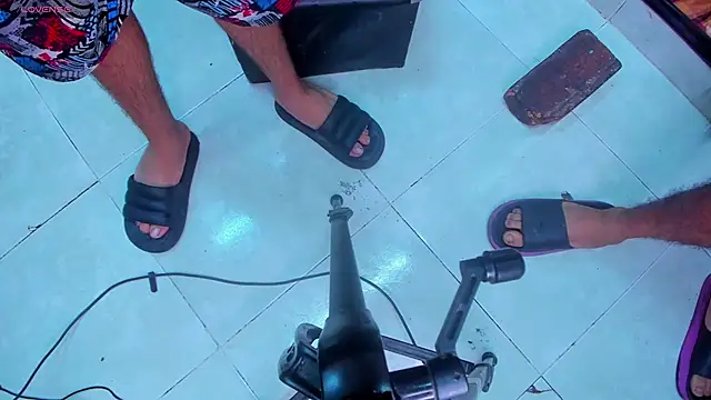 WILD BITCH2024 online show from 11-22-25, 01:48