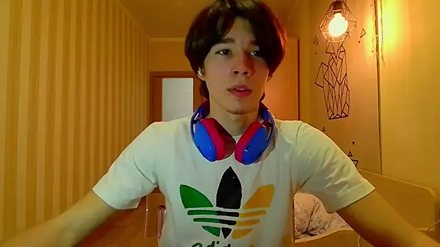 gayGamogey online show from 03-02-25, 07:23