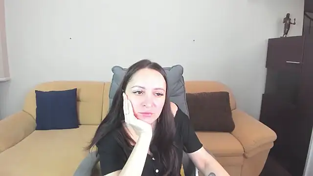 AngellLika online show from 11-24-25, 01:11