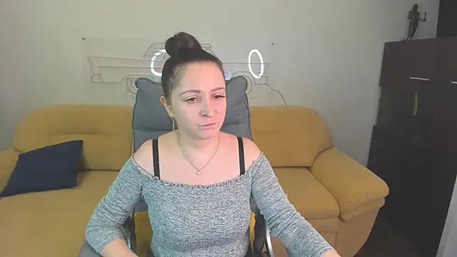 AngellLika online show from 01-10-26, 02:41