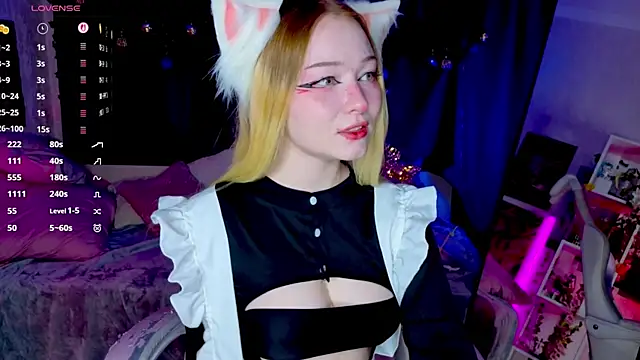 Snapshot of ElswythCovil chatting on 11-30-25, 03:21 ElswythCovil online show from 11-30-25, 03:21