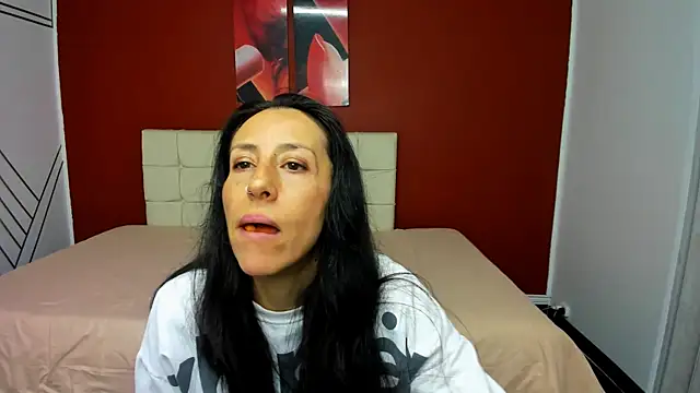 Abrillee1 online show from 01-19-25, 03:08