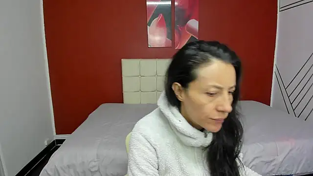 Abrillee1 online show from 03-05-25, 07:17