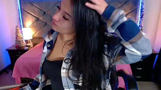 Julietacollins06 online show from 12-22-25, 01:41