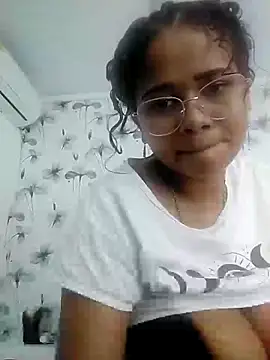 moon HoneyX online show from 03-01-25, 03:27