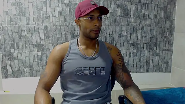 Snapshot of Joseephjackson chatting on 12-17-24, 01:16 Joseephjackson online show from 12-17-24, 01:16