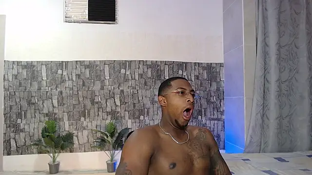 Snapshot of Joseephjackson chatting on 09-25-25, 01:15 Joseephjackson online show from 09-25-25, 01:15