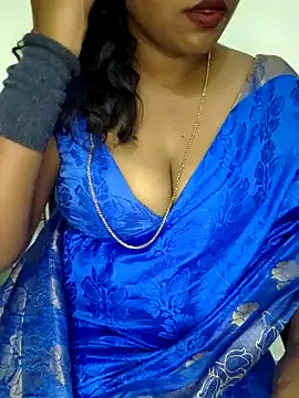 Snapshot of Sexy_Ammu_Telugu chatting on 01-08-25, 06:20 Sexy Ammu Telugu online show from 01-08-25, 06:20