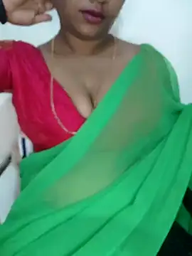 Snapshot of Sexy_Ammu_Telugu chatting on 01-14-25, 02:08 Sexy Ammu Telugu online show from 01-14-25, 02:08