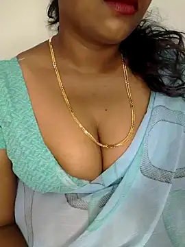Snapshot of Sexy_Ammu_Telugu chatting on 02-10-25, 04:30 Sexy Ammu Telugu online show from 02-10-25, 04:30