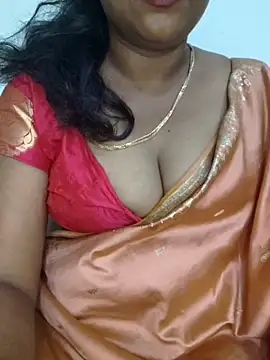 Snapshot of Sexy_Ammu_Telugu chatting on 03-14-25, 04:40 Sexy Ammu Telugu online show from 03-14-25, 04:40