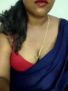 Snapshot of Sexy_Ammu_Telugu chatting on 03-16-25, 03:39 Sexy Ammu Telugu online show from 03-16-25, 03:39