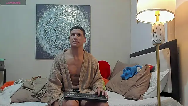 nakedfoam1 online show from 11-08-25, 11:54