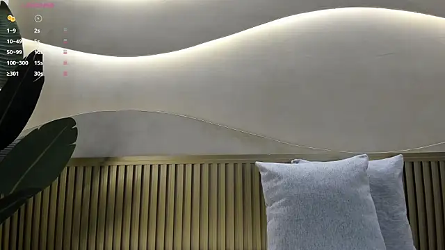 Snapshot of Elektra_Wilde chatting on 03-20-25, 07:25 Elektra Wilde online show from 03-20-25, 07:25