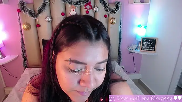 MeghanBurn online show from 01-06-25, 03:29