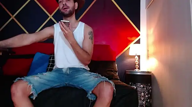 CindyandCarlo online show from 12-23-24, 03:33