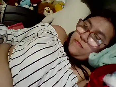 dafne19  online show from 01-06-25, 04:26