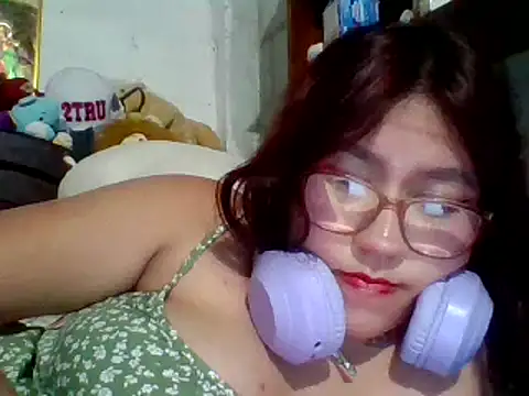 dafne19  online show from 01-12-25, 06:17
