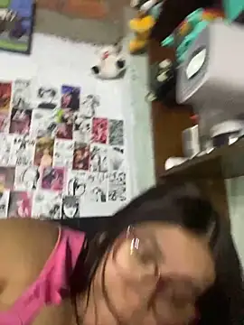 dafne19  online show from 12-15-25, 04:50