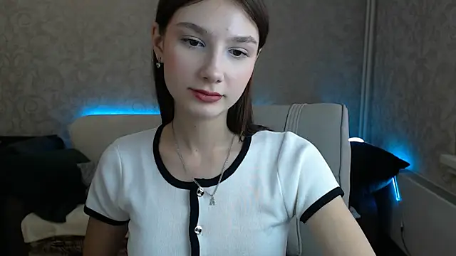 AnaHoney online show from 02-15-25, 05:30