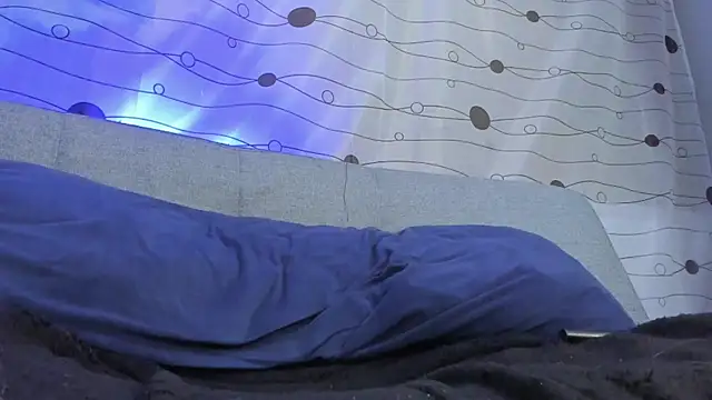 Snapshot of LukaCastillo chatting on 01-27-25, 08:40 LukaCastillo online show from 01-27-25, 08:40