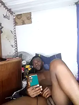 Snapshot of bull_Giant chatting on 12-08-24, 10:14 bull Giant online show from 12-08-24, 10:14