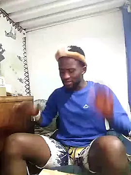 Snapshot of bull_Giant chatting on 12-18-24, 10:35 bull Giant online show from 12-18-24, 10:35