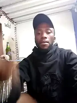 Snapshot of bull_Giant chatting on 12-21-24, 09:04 bull Giant online show from 12-21-24, 09:04