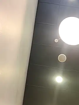 Snapshot of bull_Giant chatting on 12-30-24, 02:19 bull Giant online show from 12-30-24, 02:19