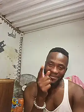 Snapshot of bull_Giant chatting on 02-01-25, 12:29 bull Giant online show from 02-01-25, 12:29