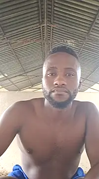 Snapshot of bull_Giant chatting on 02-01-25, 12:37 bull Giant online show from 02-01-25, 12:37