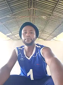 Snapshot of bull_Giant chatting on 02-04-25, 10:10 bull Giant online show from 02-04-25, 10:10