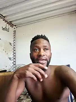 Snapshot of bull_Giant chatting on 02-07-25, 01:53 bull Giant online show from 02-07-25, 01:53