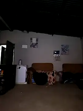 Snapshot of bull_Giant chatting on 02-27-25, 08:42 bull Giant online show from 02-27-25, 08:42