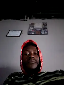 Snapshot of bull_Giant chatting on 03-08-25, 09:18 bull Giant online show from 03-08-25, 09:18