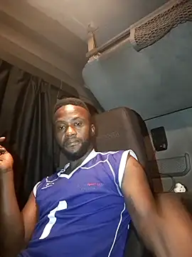 Snapshot of bull_Giant chatting on 11-02-25, 07:16 bull Giant online show from 11-02-25, 07:16