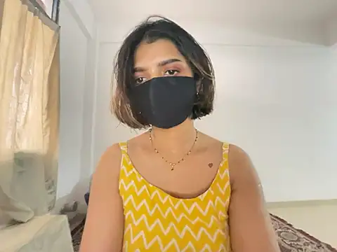 MaYaa  11 online show from 01-10-25, 11:54